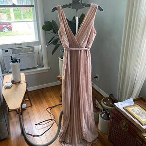 Vow'd CHIC CHIFFON ALMOND DRESS in Bisque Color Size 4